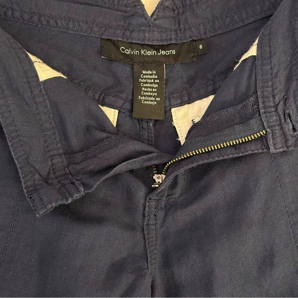 Calvin Klein Jeans Lightweight Navy Linen Shorts Size 6 - Picture 4 of 7